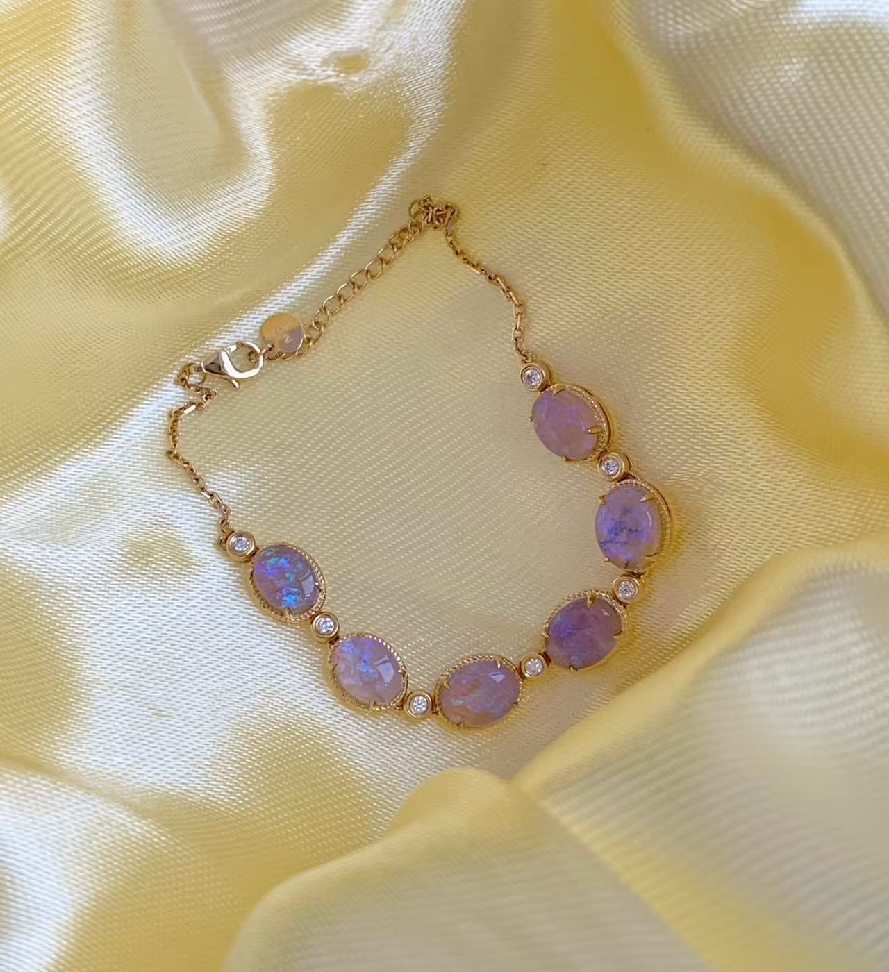 Fancy opal bracelets with 18k gold