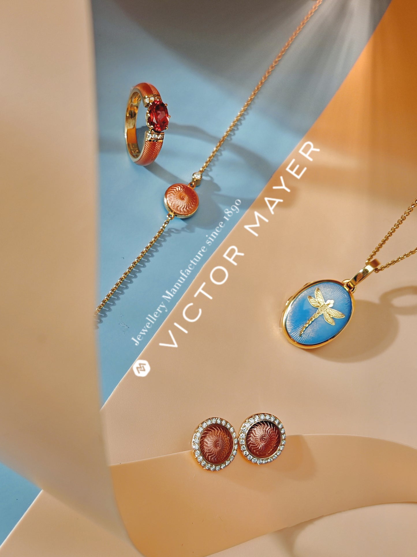 Oval Locket Pendant Dragonfly - 49062/OB/00/00/102