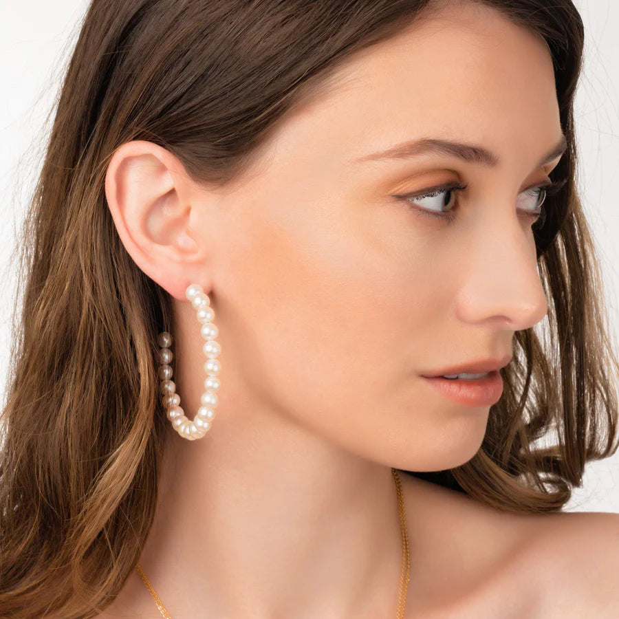 ESTELLE PEARL EARRING - MEDIUM