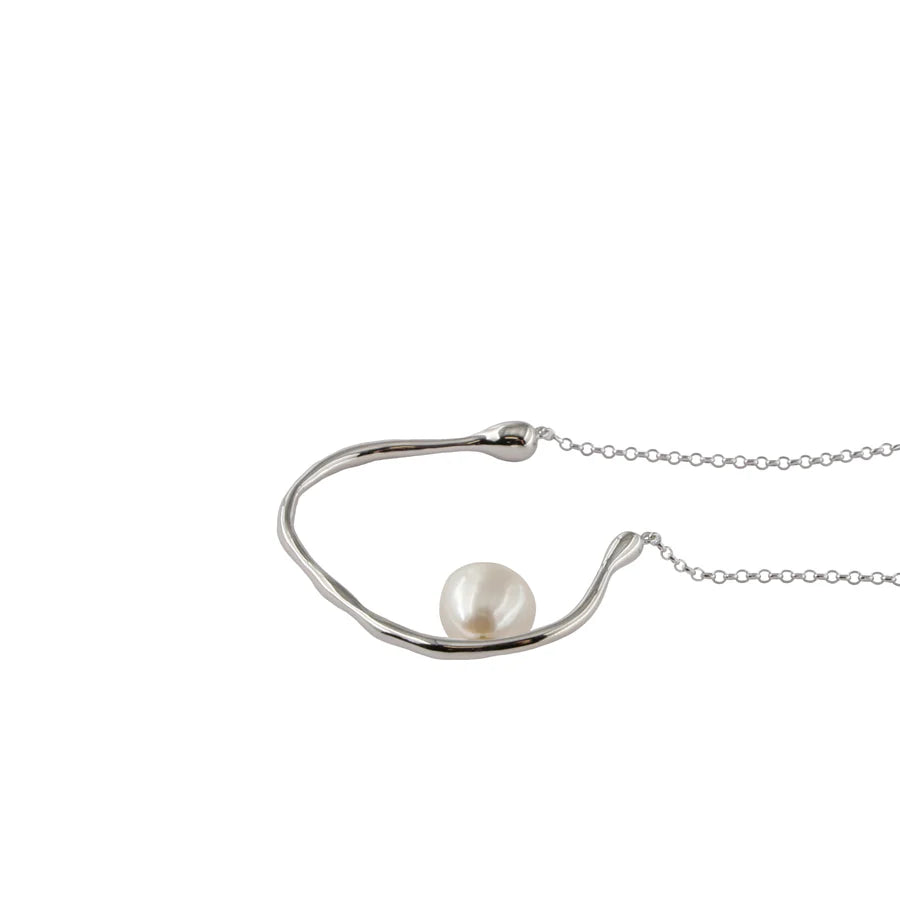 ELLY PEARL NECKLACE