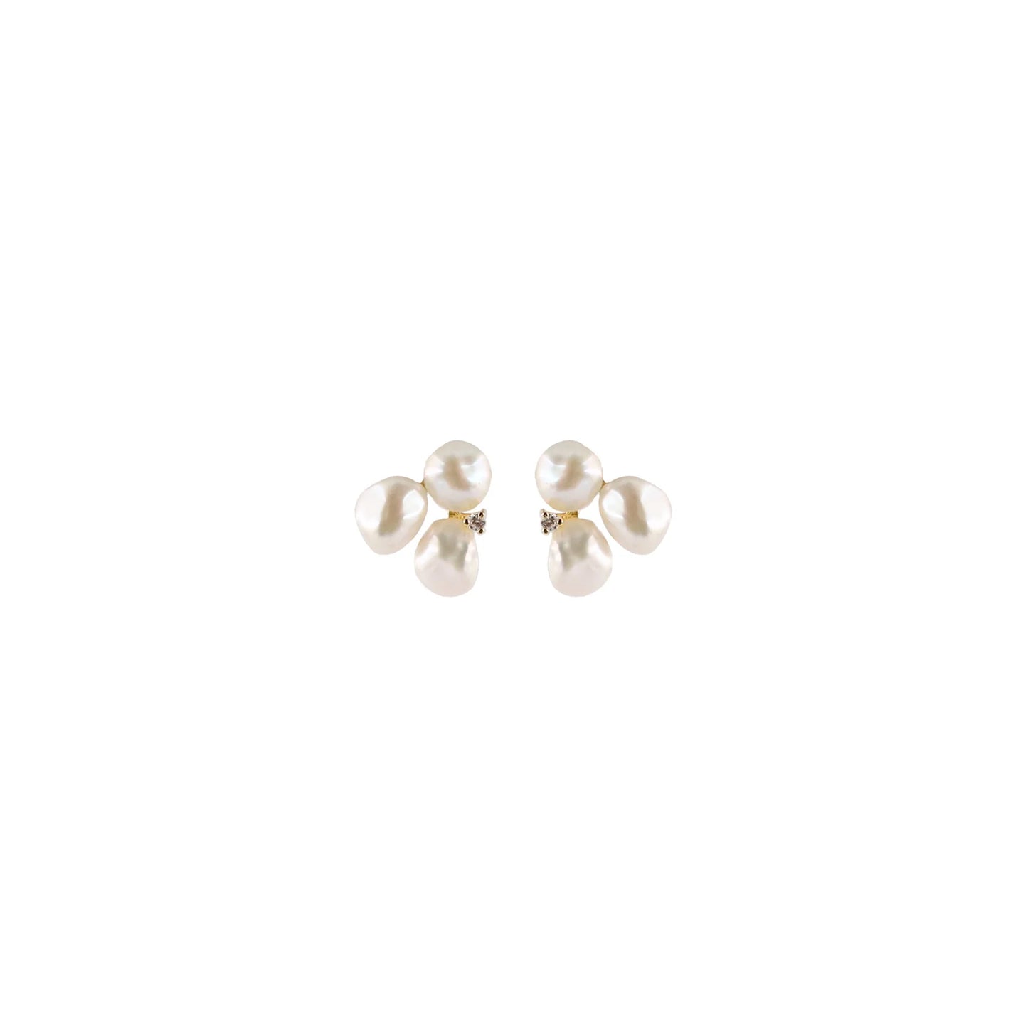 GARDENIA PEARL EARRING