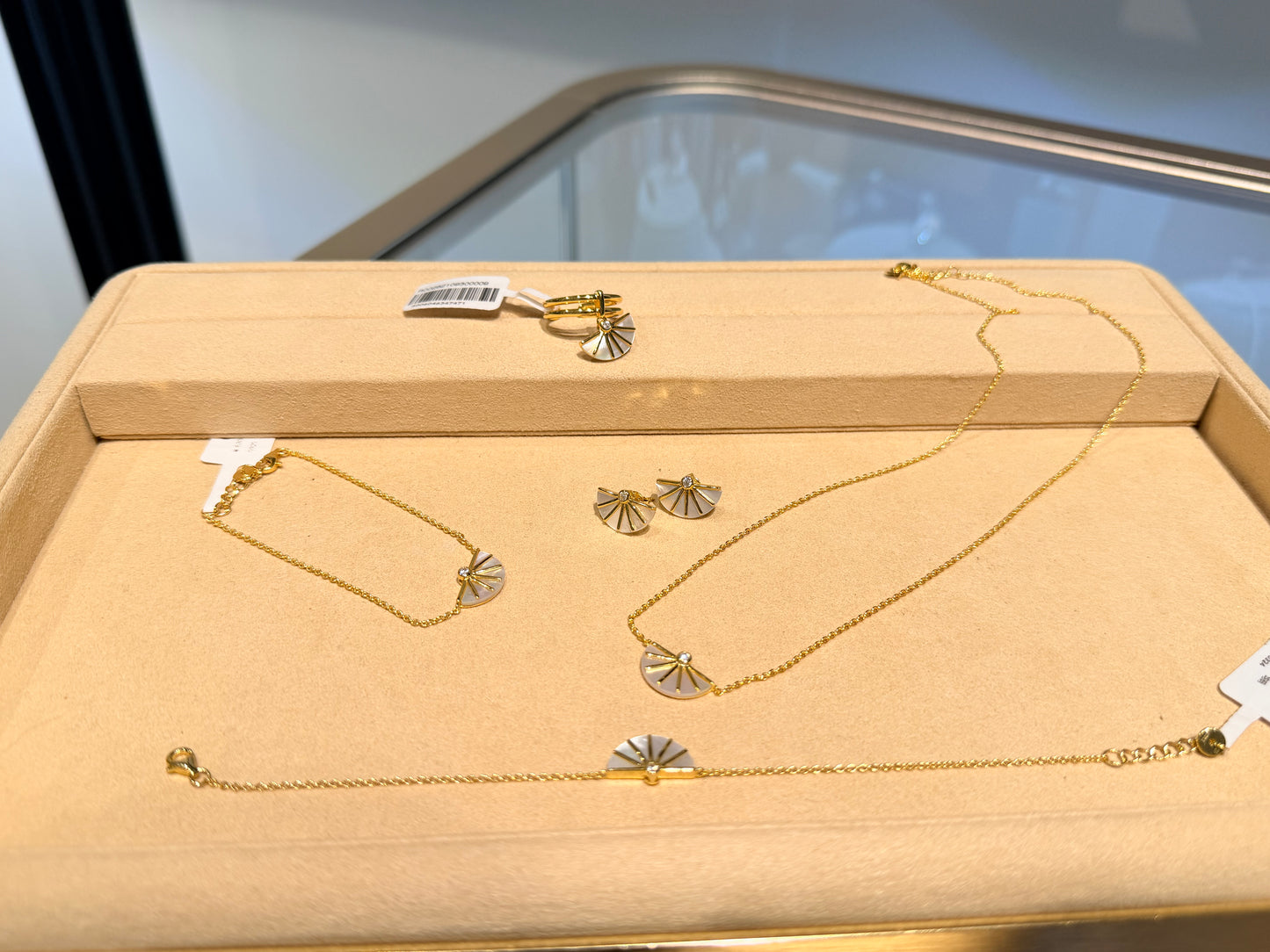 Special Order ： Red notes