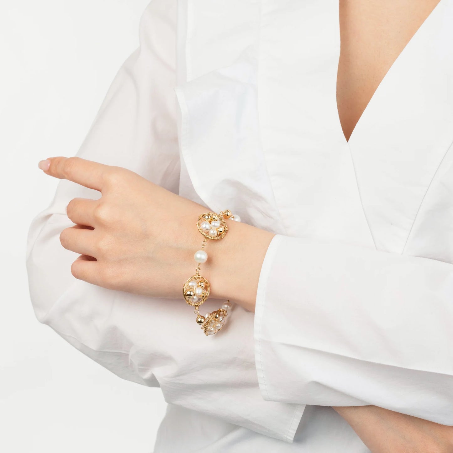 POLARIS PEARL BRACELET