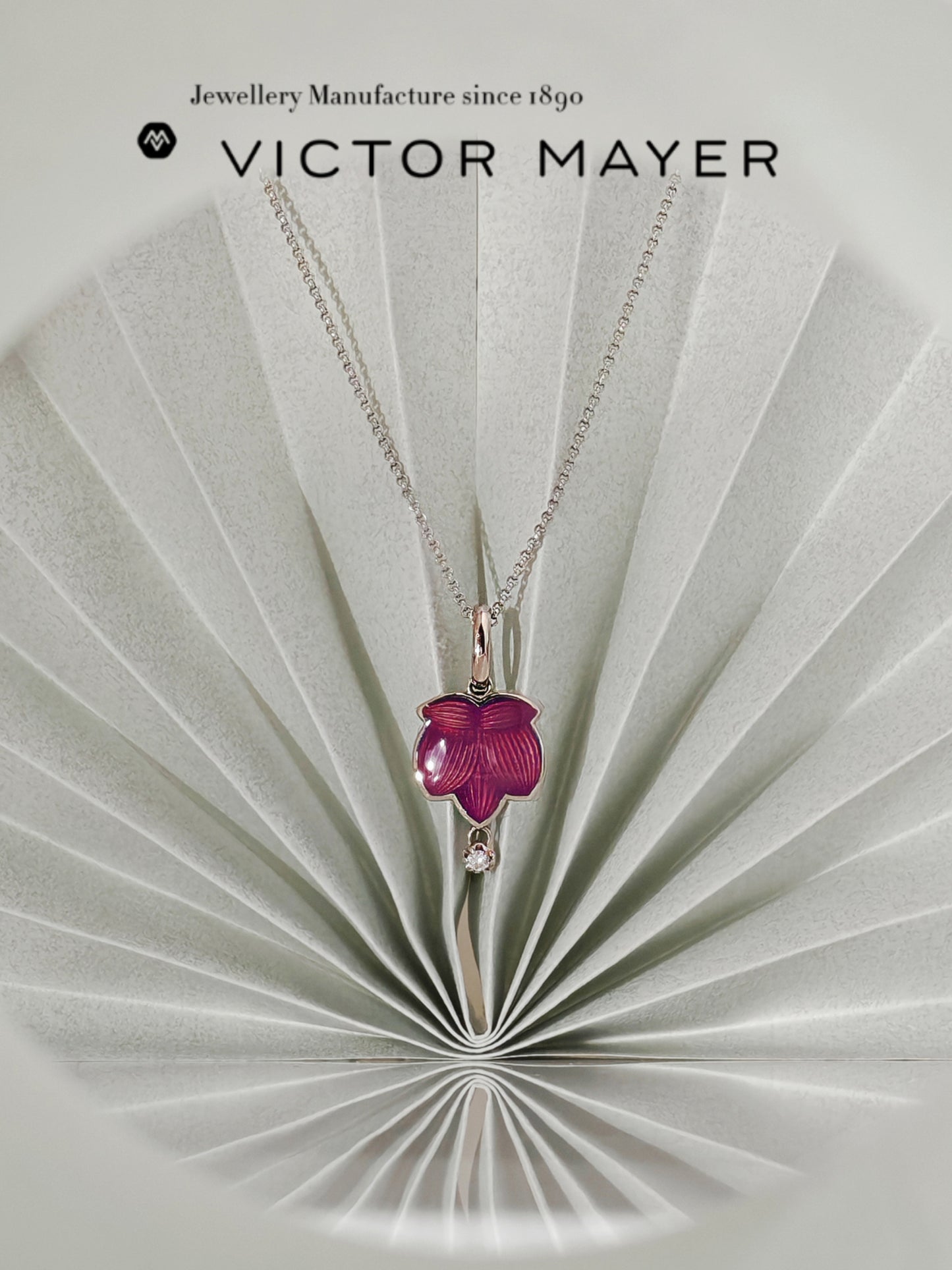 Leave Shaped Pendant - V1726/OH/00/00/101