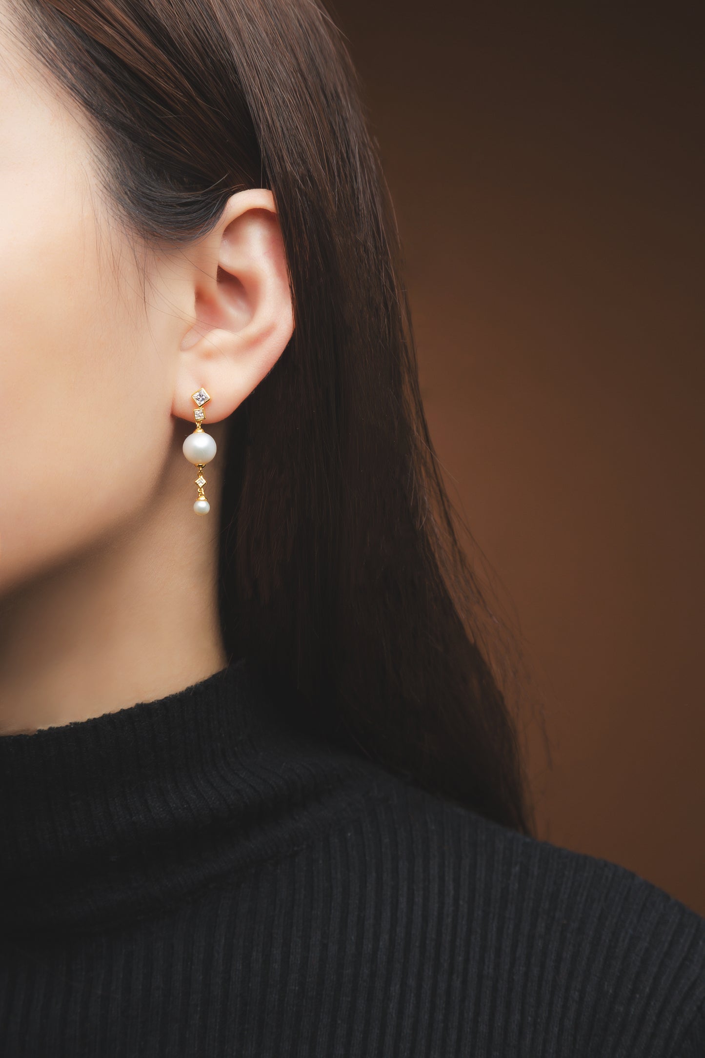 CAI Women Collection - Gold plated 925 Silver Asymmetric Pearl Drop Earring