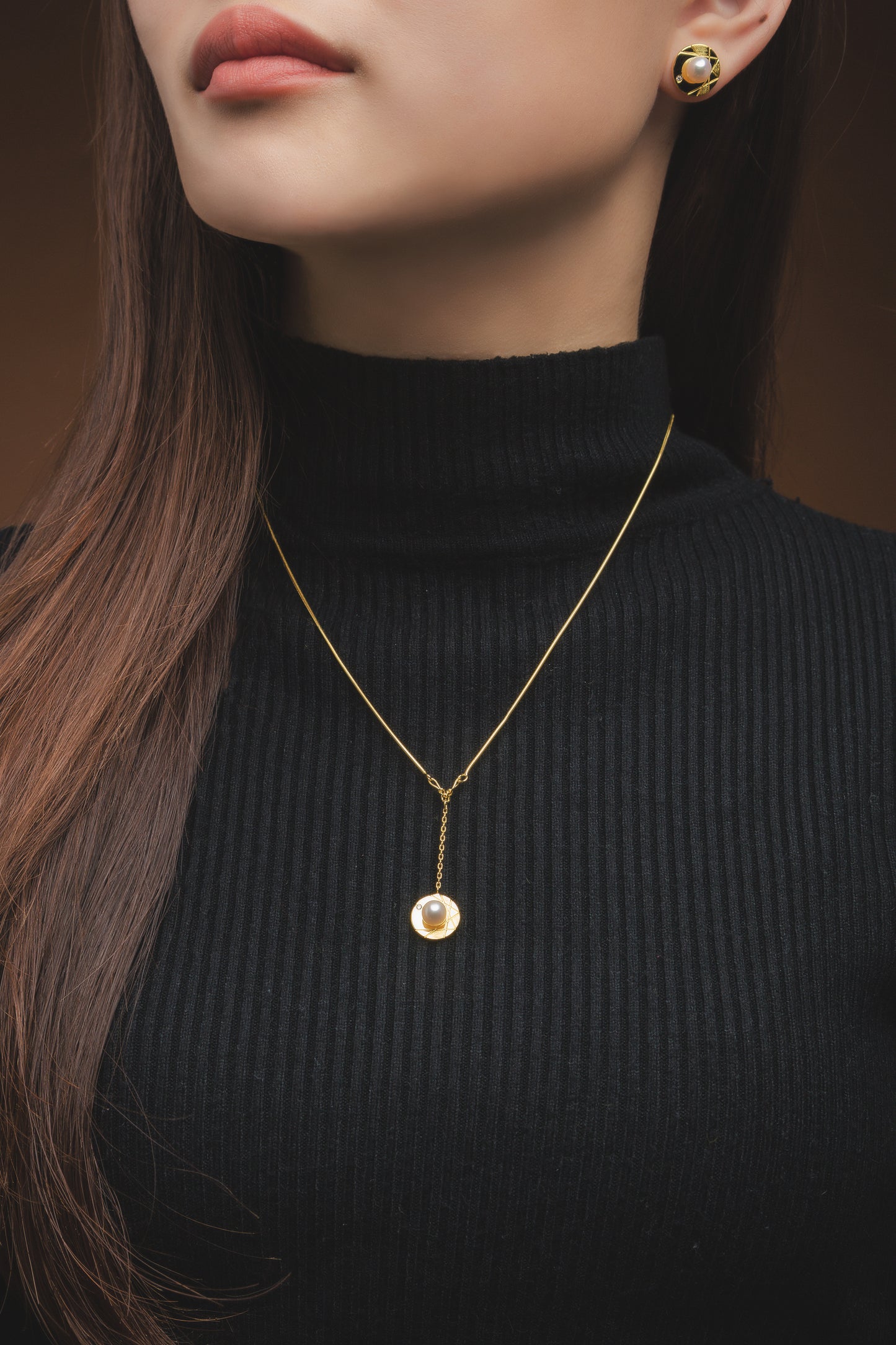 CAI Women Collection - Gold plated 925 Silver Hydrangea  Drop Pendant Necklace